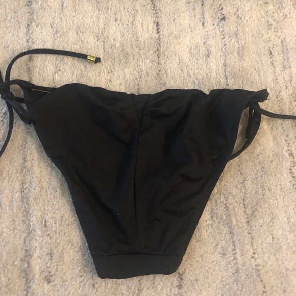 Victoria Secret Bikini Bottoms - Picture 2 of 2